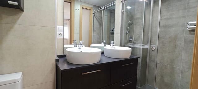 2 chambre Appartement à vendre à Playa de San Juan, Alicante ville avec piscine - 359 750 € (Ref: 9730260)