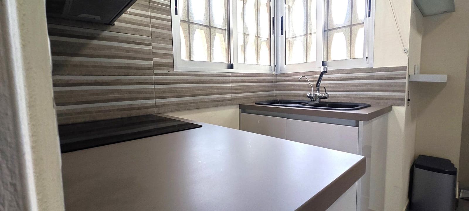 3 sovrum Lägenhet till salu i Arenales del Sol med pool garage - 335 500 € (Ref: 9752047)