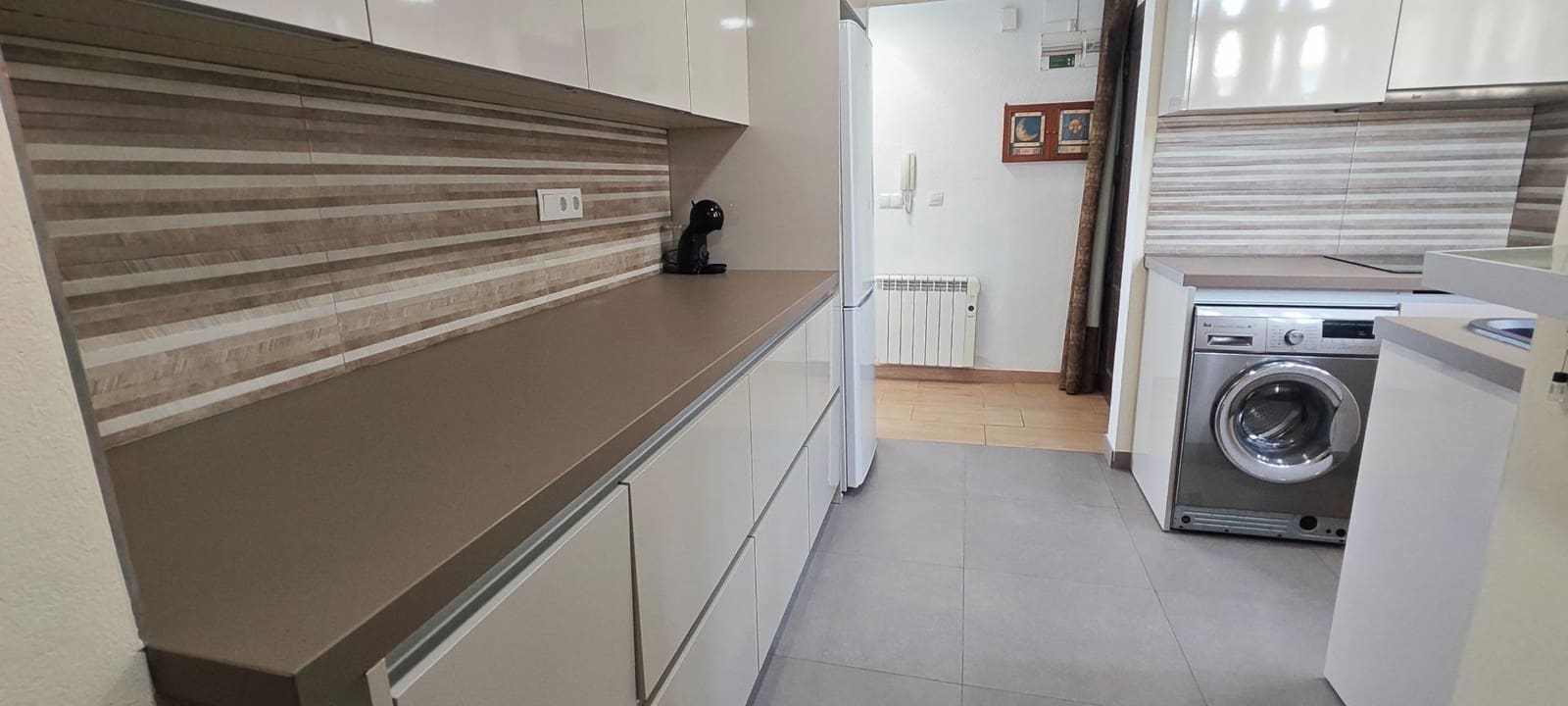 3 sovrum Lägenhet till salu i Arenales del Sol med pool garage - 335 500 € (Ref: 9752047)