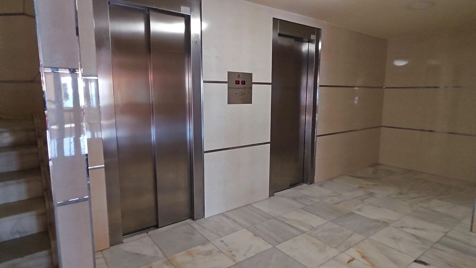 3 sovrum Lägenhet till salu i Arenales del Sol med pool garage - 335 500 € (Ref: 9752047)