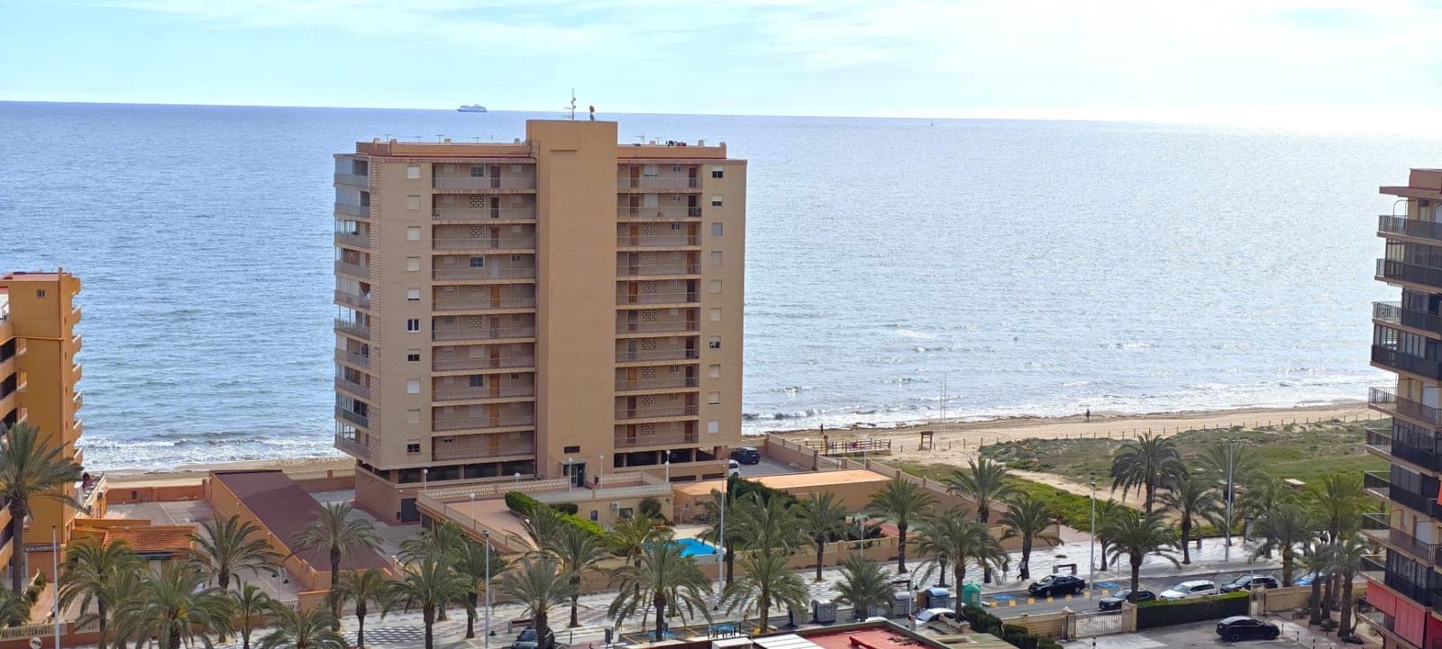 3 sovrum Lägenhet till salu i Arenales del Sol med pool garage - 335 500 € (Ref: 9752047)