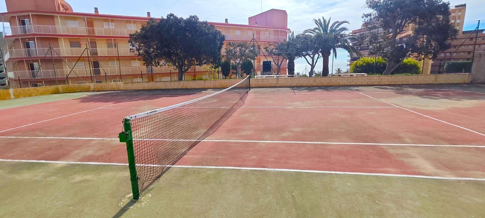 3 sovrum Lägenhet till salu i Arenales del Sol med pool garage - 335 500 € (Ref: 9752047)