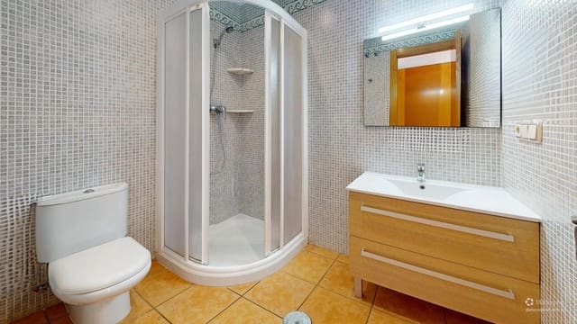 Apartamento de 3 habitaciones en Arenales del Sol, Elche / Elx en venta con piscina garaje - 525.000 € (Ref: 9836249)