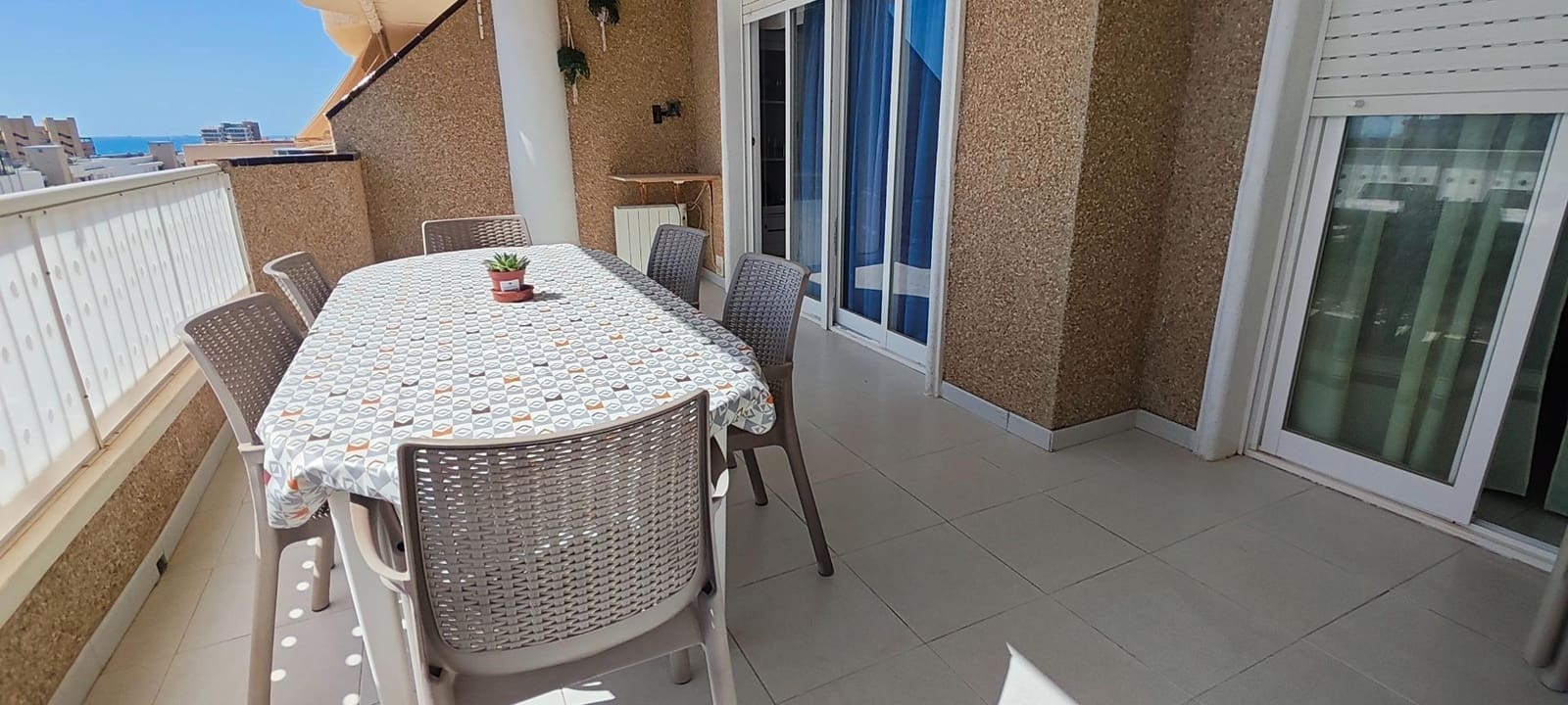 3 sovrum Lägenhet till salu i Arenales del Sol med garage - 447 000 € (Ref: 9911084)