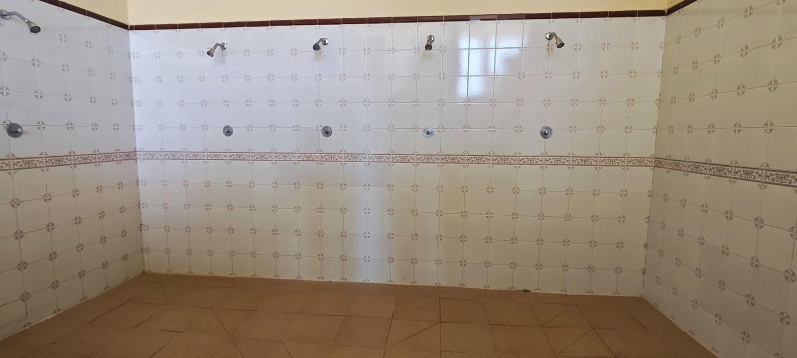 3 sovrum Lägenhet till salu i Arenales del Sol med garage - 447 000 € (Ref: 9911084)