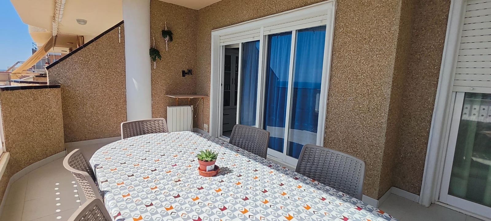 3 sovrum Lägenhet till salu i Arenales del Sol med garage - 447 000 € (Ref: 9911084)