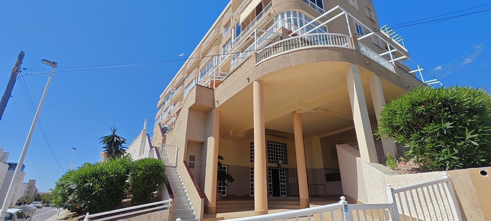 3 sovrum Lägenhet till salu i Arenales del Sol med garage - 447 000 € (Ref: 9911084)