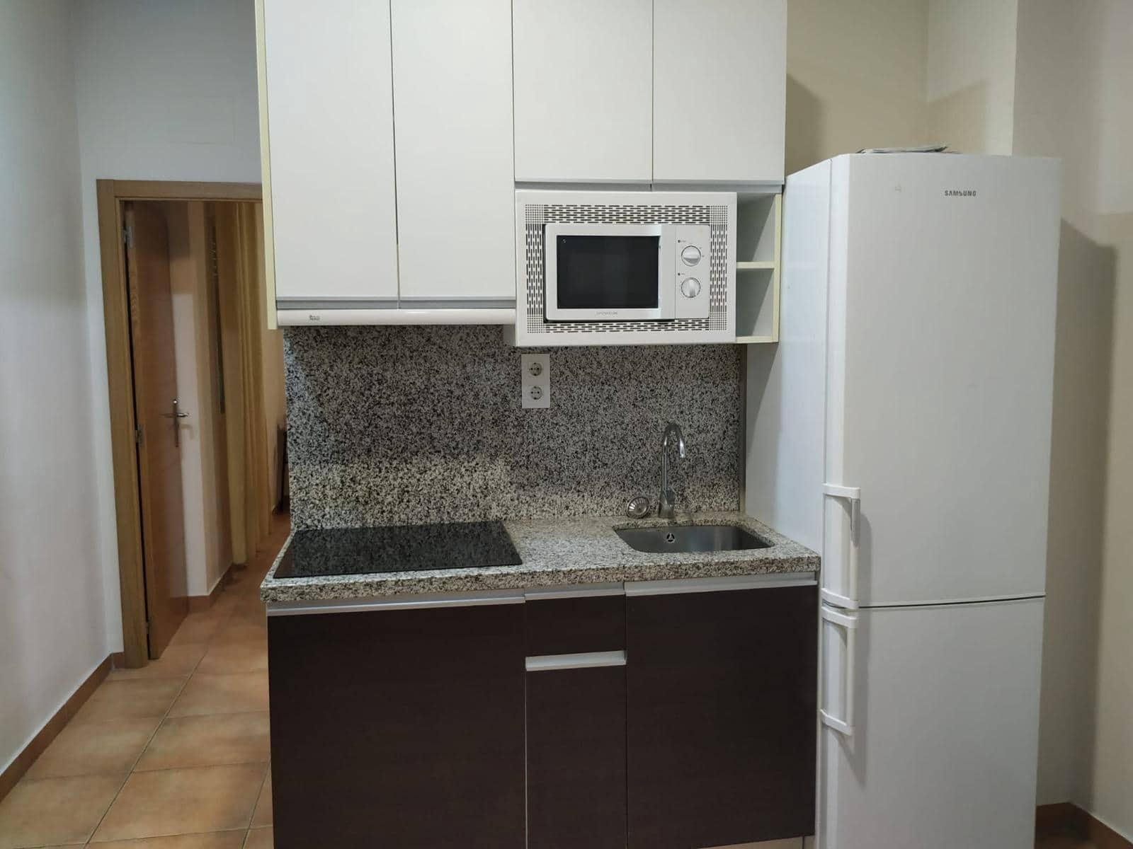 21 slaapkamer Appartement te koop in Alicante stad - € 1.295.000 (Ref: 9913194)