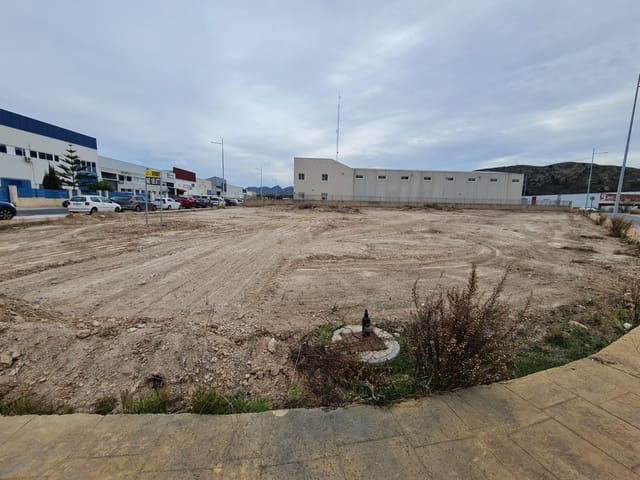 Mark till salu i Elda - 115 000 € (Ref: 9913195)