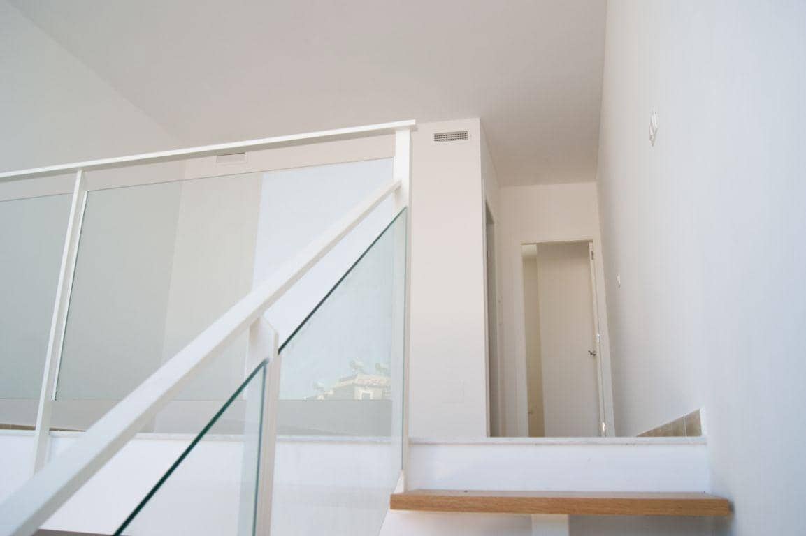 2 Zimmer Apartment zu verkaufen in Gran Alacant mit Pool - 350.000 € (Ref: 9934228)