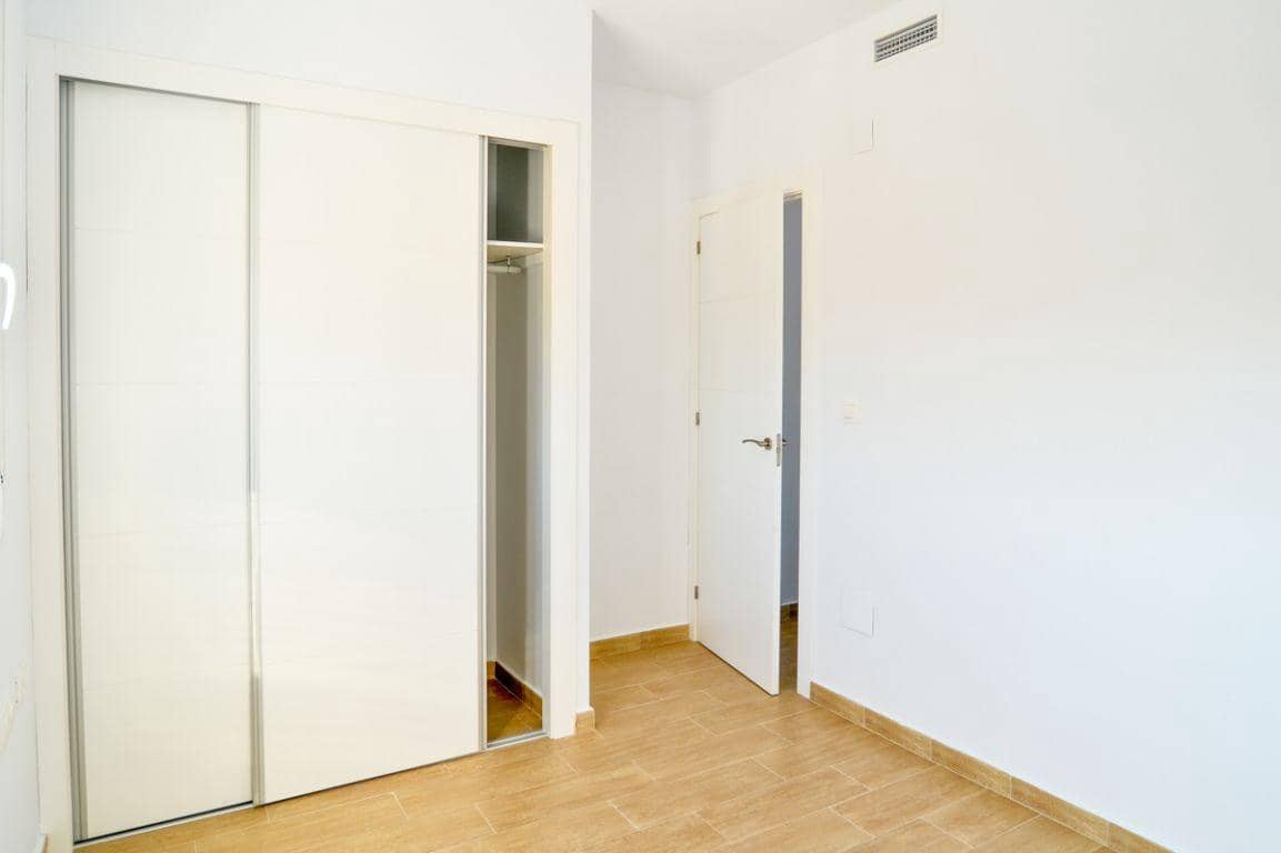 2 Zimmer Apartment zu verkaufen in Gran Alacant mit Pool - 350.000 € (Ref: 9934228)