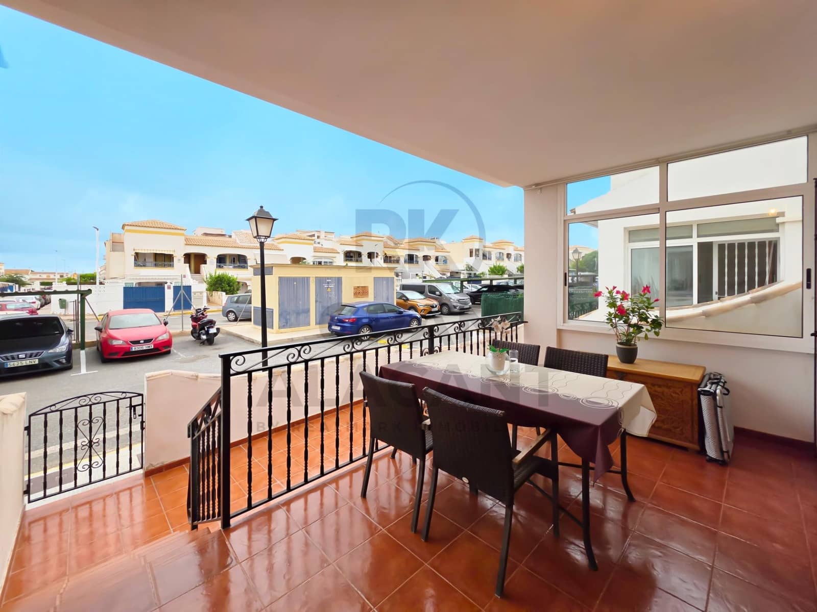 3 bedroom Bungalow for sale in Gran Alacant with pool - € 307,900 (Ref: 10017573)