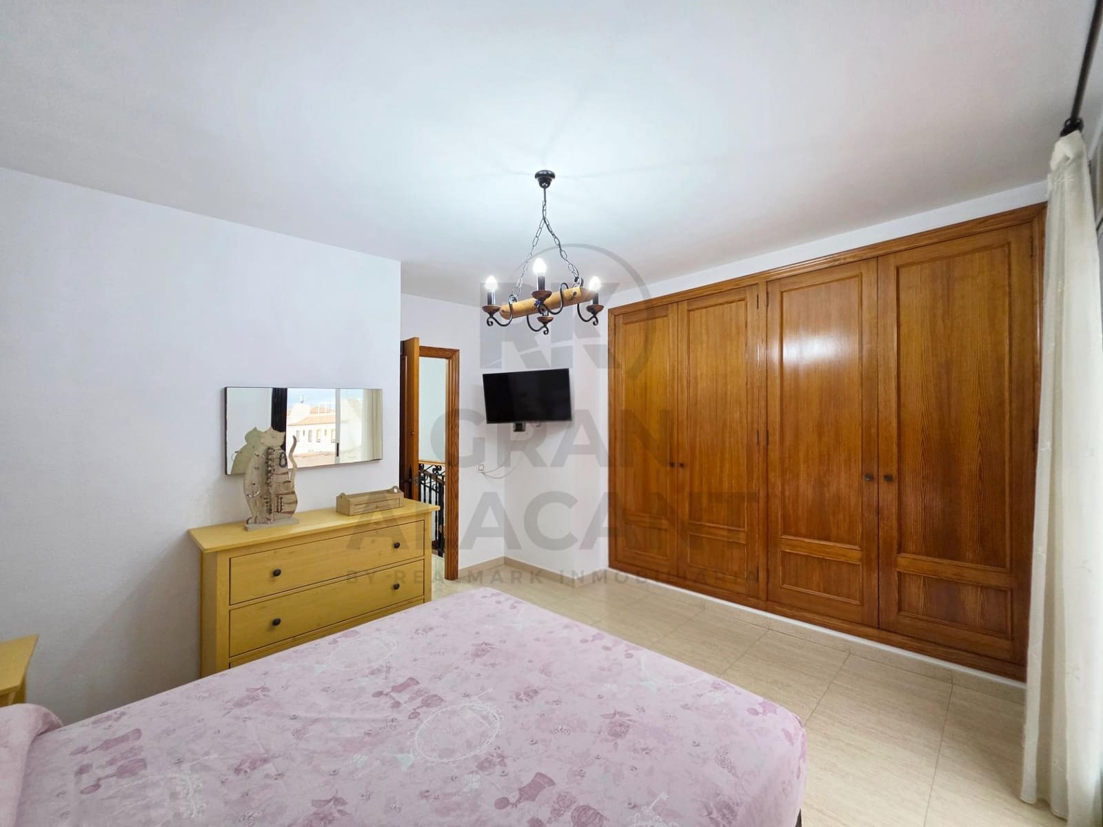 3 bedroom Bungalow for sale in Gran Alacant with pool - € 307,900 (Ref: 10017573)