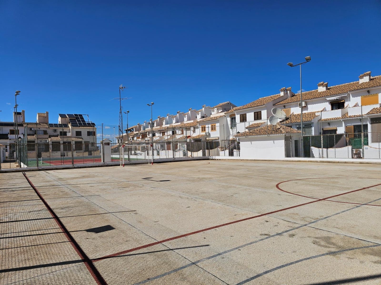 3 bedroom Bungalow for sale in Gran Alacant with pool - € 307,900 (Ref: 10017573)