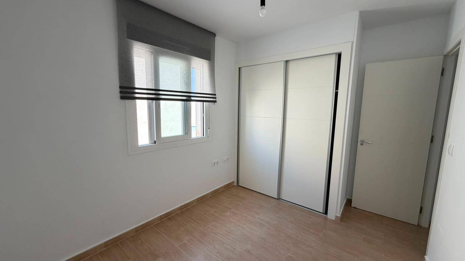 3 camera da letto Bungalow da affittare in Gran Alacant con piscina - 1.100 € (Rif: 10020984)