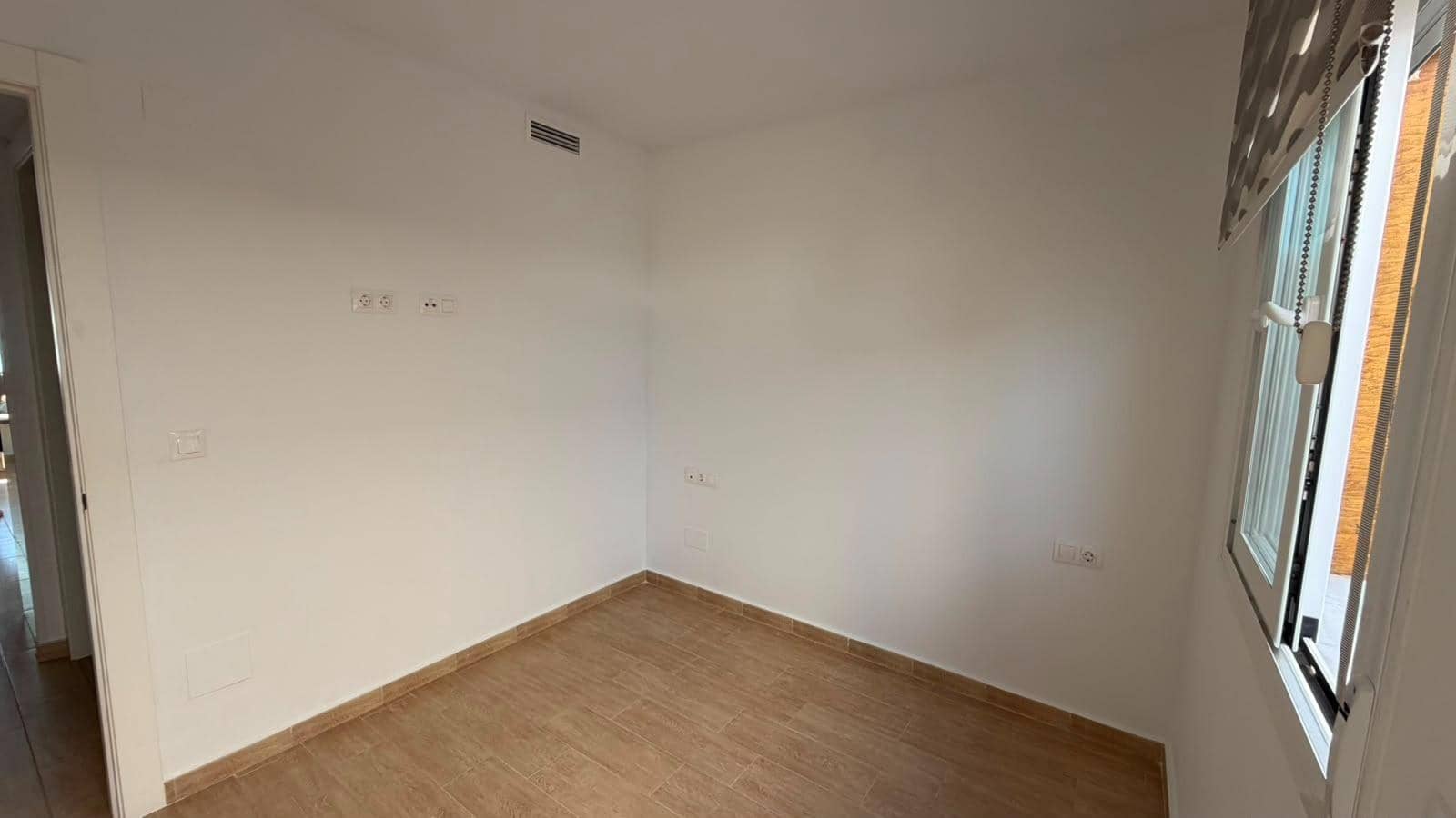 3 camera da letto Bungalow da affittare in Gran Alacant con piscina - 1.100 € (Rif: 10020984)
