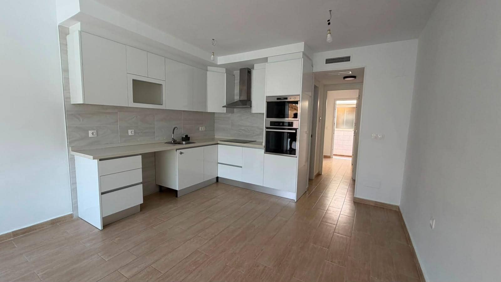 3 camera da letto Bungalow da affittare in Gran Alacant con piscina - 1.100 € (Rif: 10020984)