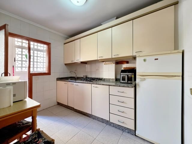 4 bedroom Bungalow for sale in Playa Tamarit - Playa Lissa, Santa Pola - € 199,990 (Ref: 10020985)