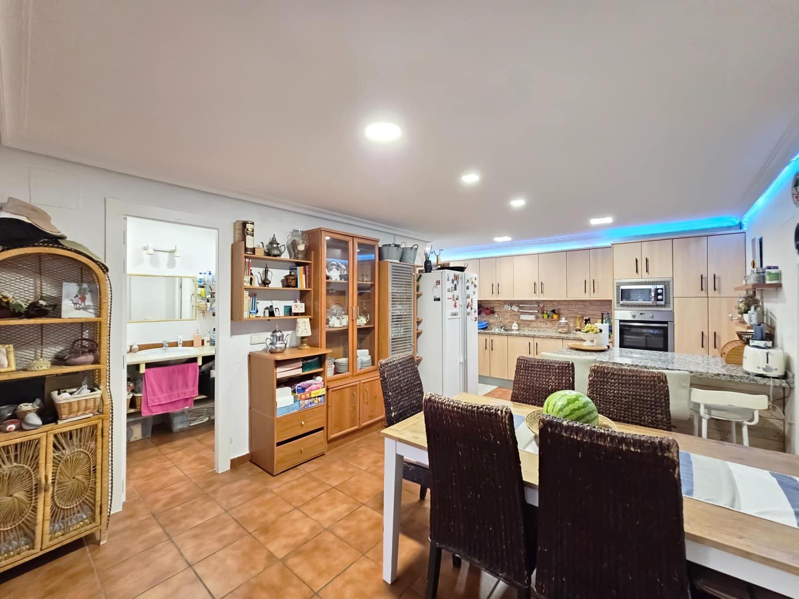2 bedroom Bungalow for sale in Gran Alacant with pool - € 210,000 (Ref: 10020986)
