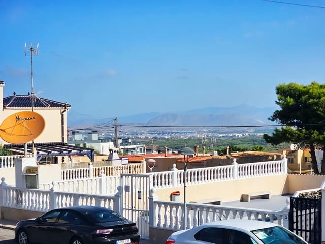2 bedroom Bungalow for sale in Gran Alacant, Santa Pola with pool - € 210,000 (Ref: 10020986)