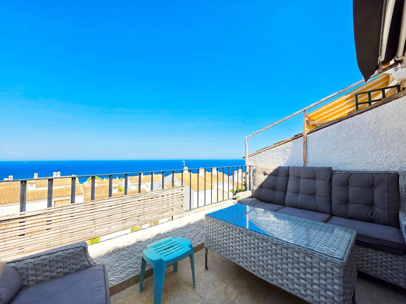 3 bedroom Bungalow for sale in Gran Alacant with pool - € 360,000 (Ref: 10037497)