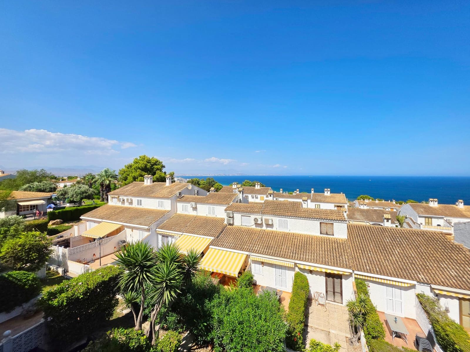 3 bedroom Bungalow for sale in Gran Alacant with pool - € 360,000 (Ref: 10037497)