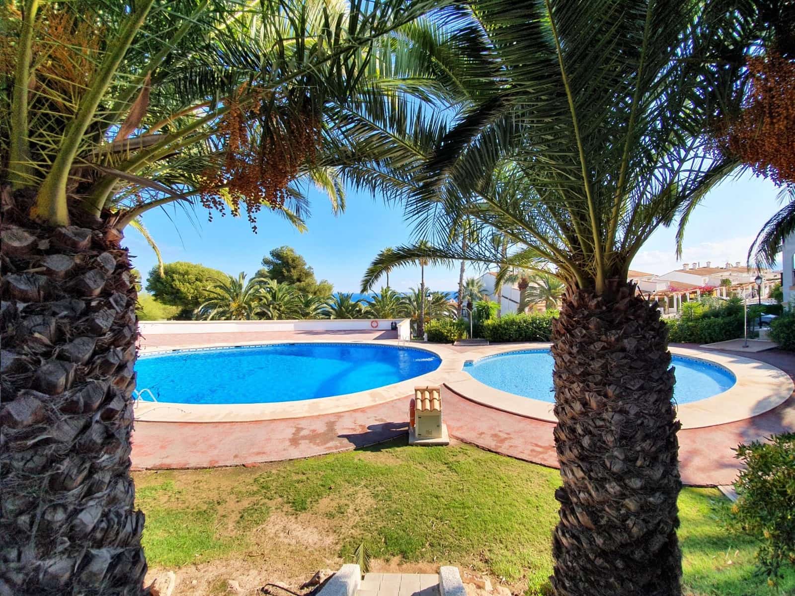 3 bedroom Bungalow for sale in Gran Alacant with pool - € 360,000 (Ref: 10037497)
