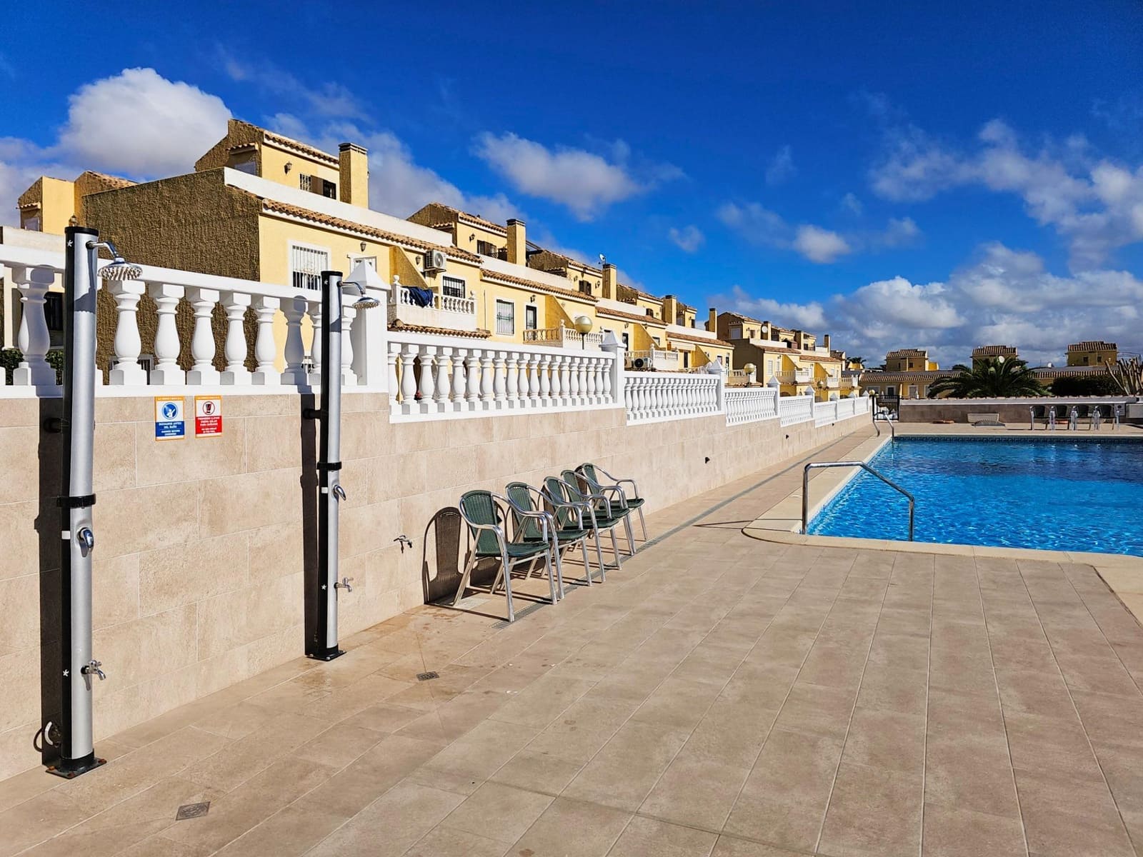 2 bedroom Terraced Villa for sale in Gran Alacant with pool - € 239,900 (Ref: 10037498)