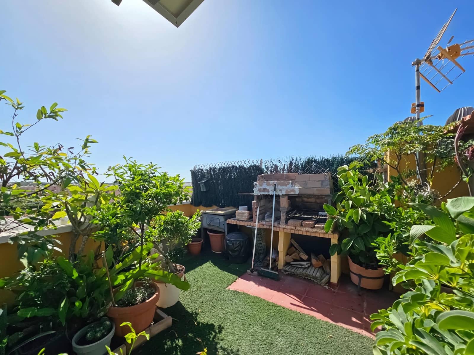 2 bedroom Penthouse for sale in Gran Alacant with pool - € 198,000 (Ref: 10044882)