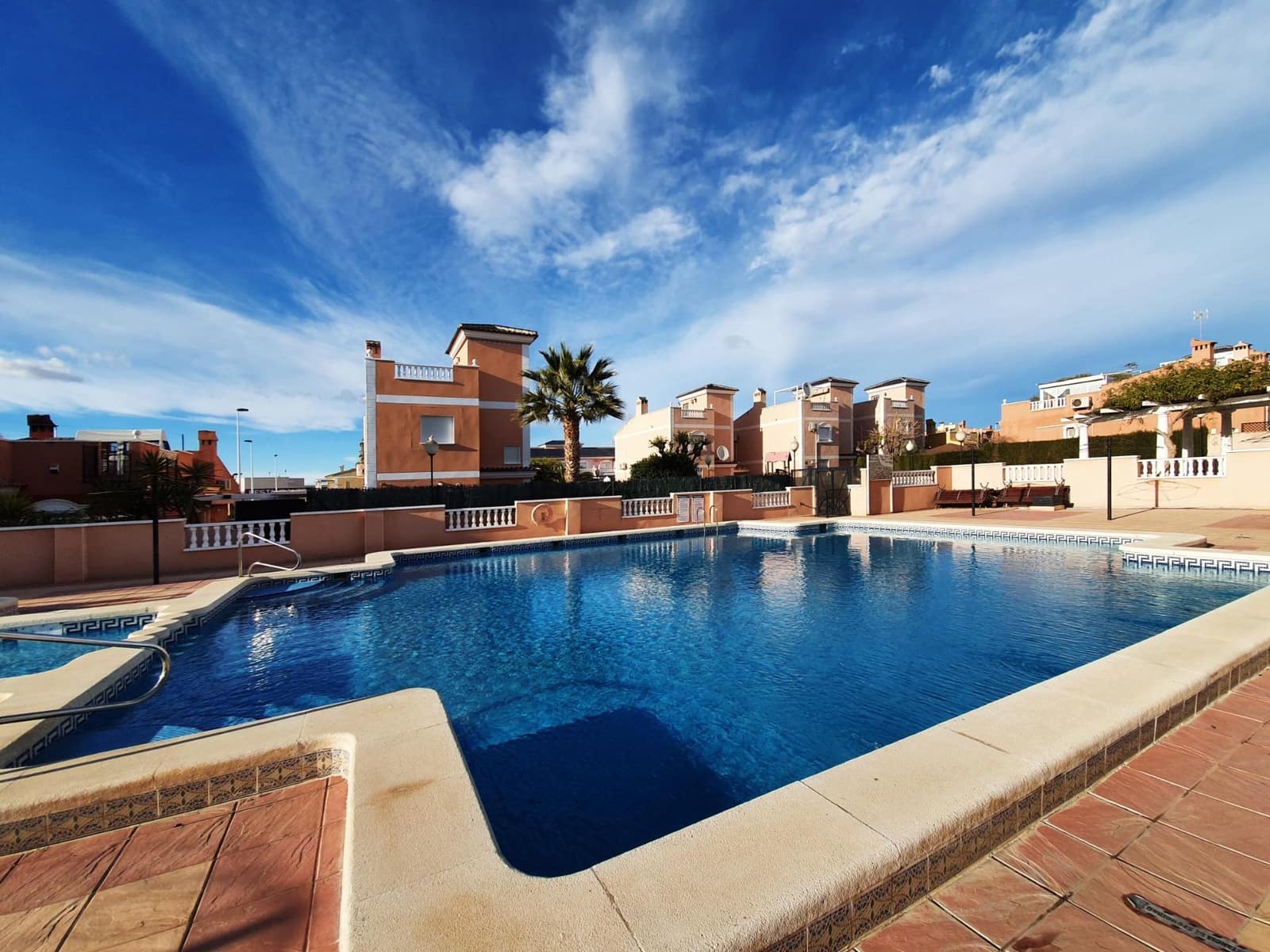 2 bedroom Penthouse for sale in Gran Alacant with pool - € 198,000 (Ref: 10044882)