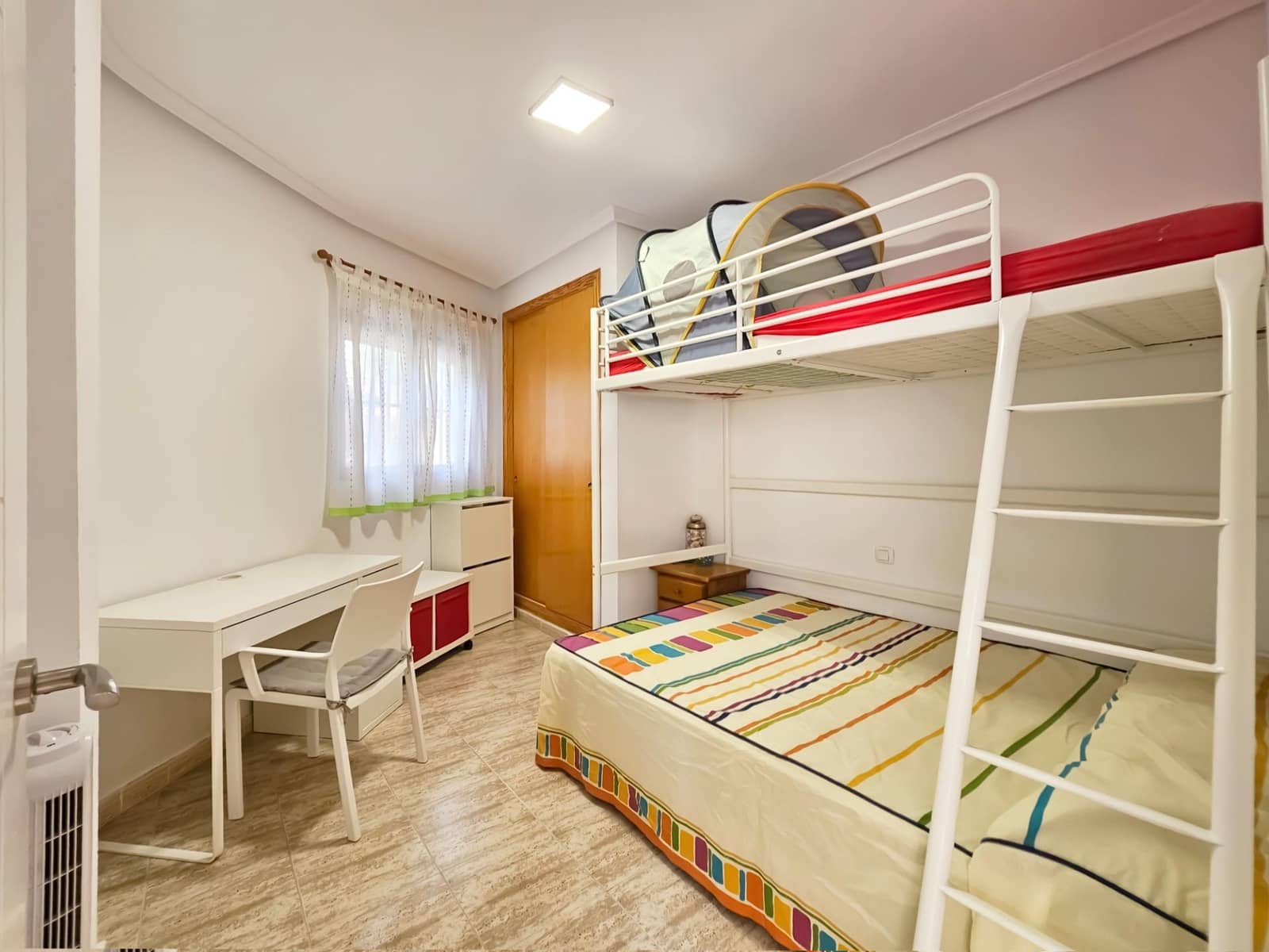 3 sypialnia Apartament na sprzedaż w Arenales del Sol z basenem - 265 500 € (Ref: 10062069)