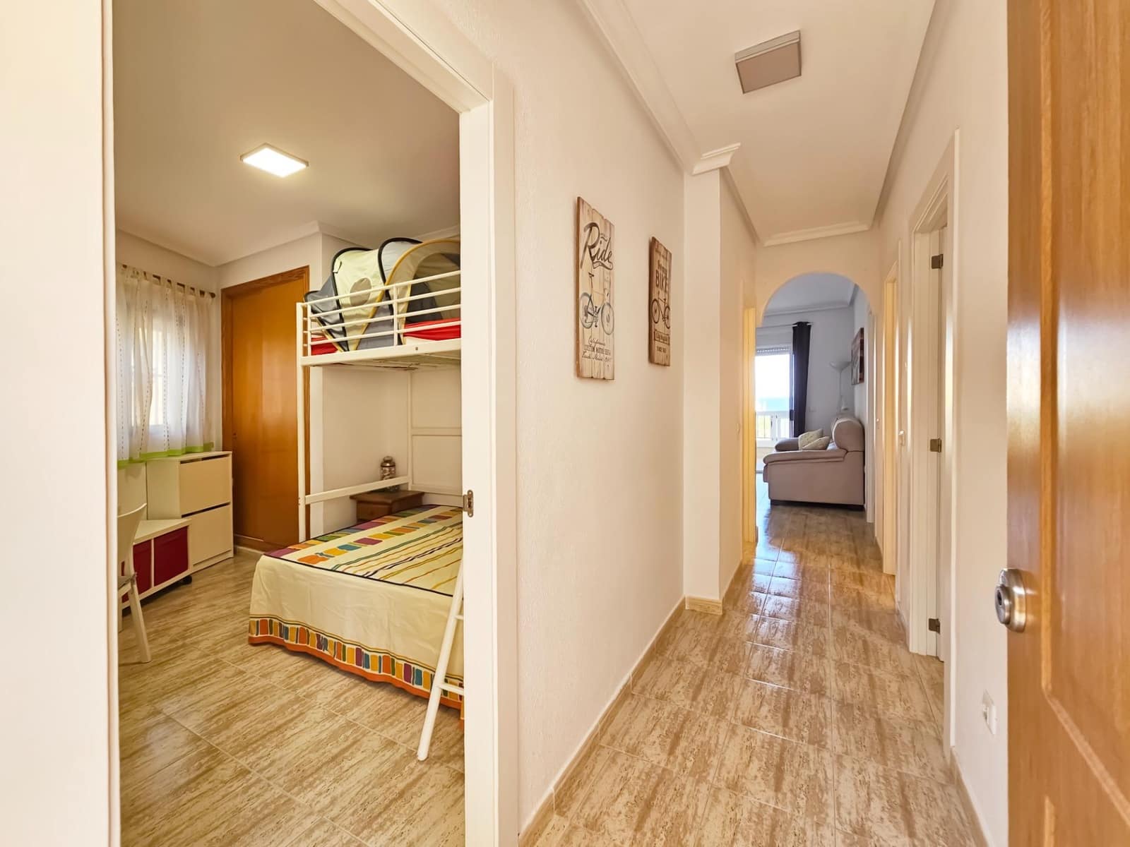 3 sypialnia Apartament na sprzedaż w Arenales del Sol z basenem - 265 500 € (Ref: 10062069)