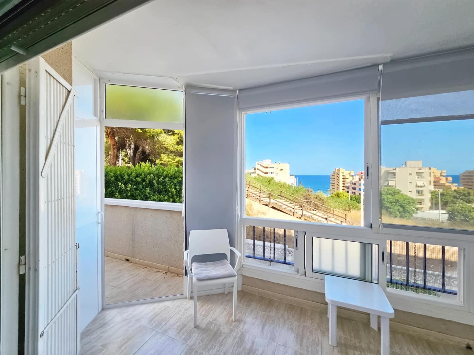 3 sypialnia Apartament na sprzedaż w Arenales del Sol z basenem - 265 500 € (Ref: 10062069)