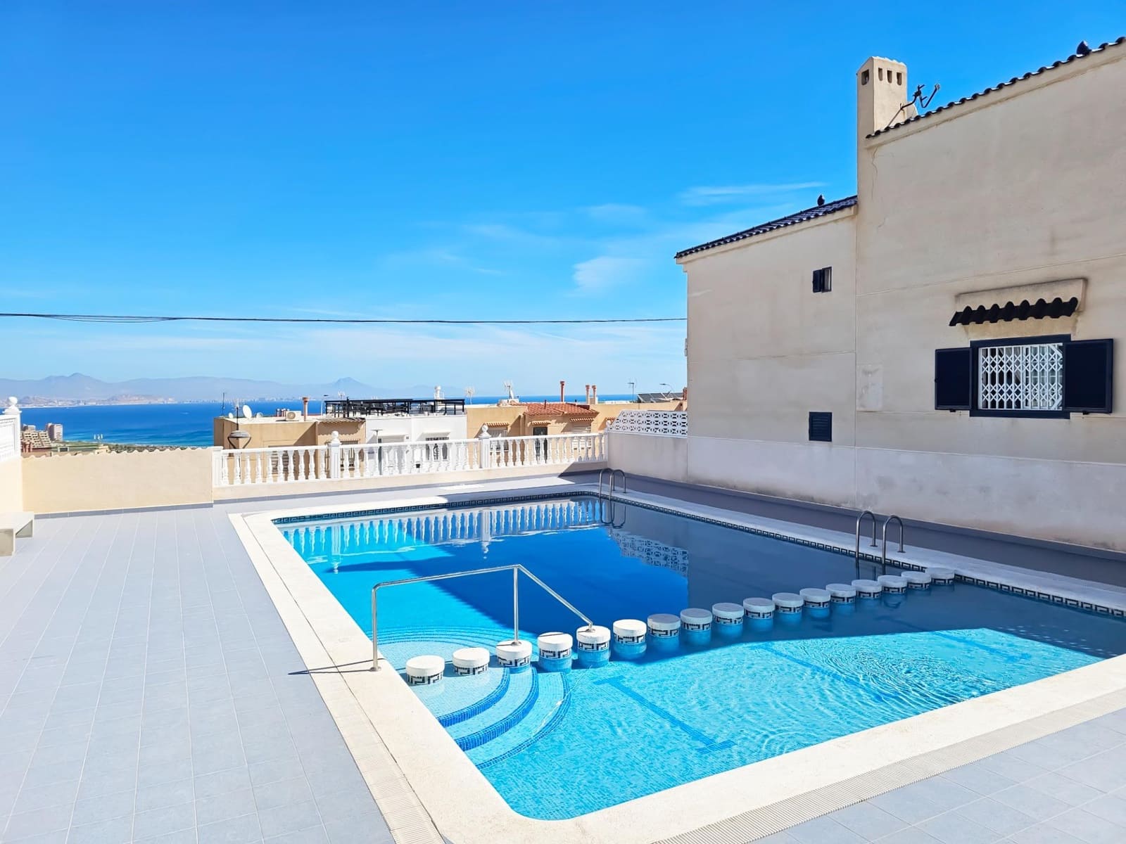 2 soverom Bungalow til salgs i Gran Alacant med svømmebasseng - € 198 000 (Ref: 10089775)