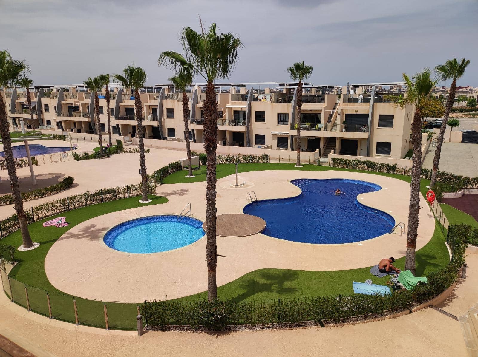 2 Zimmer Apartment zu verkaufen in Torre de la Horadada mit Pool - 330.000 € (Ref: 10089776)