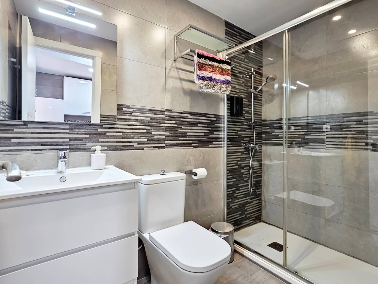1 soverom Studio til salgs i Arenales del Sol med svømmebasseng garasje - € 179 000 (Ref: 10129591)