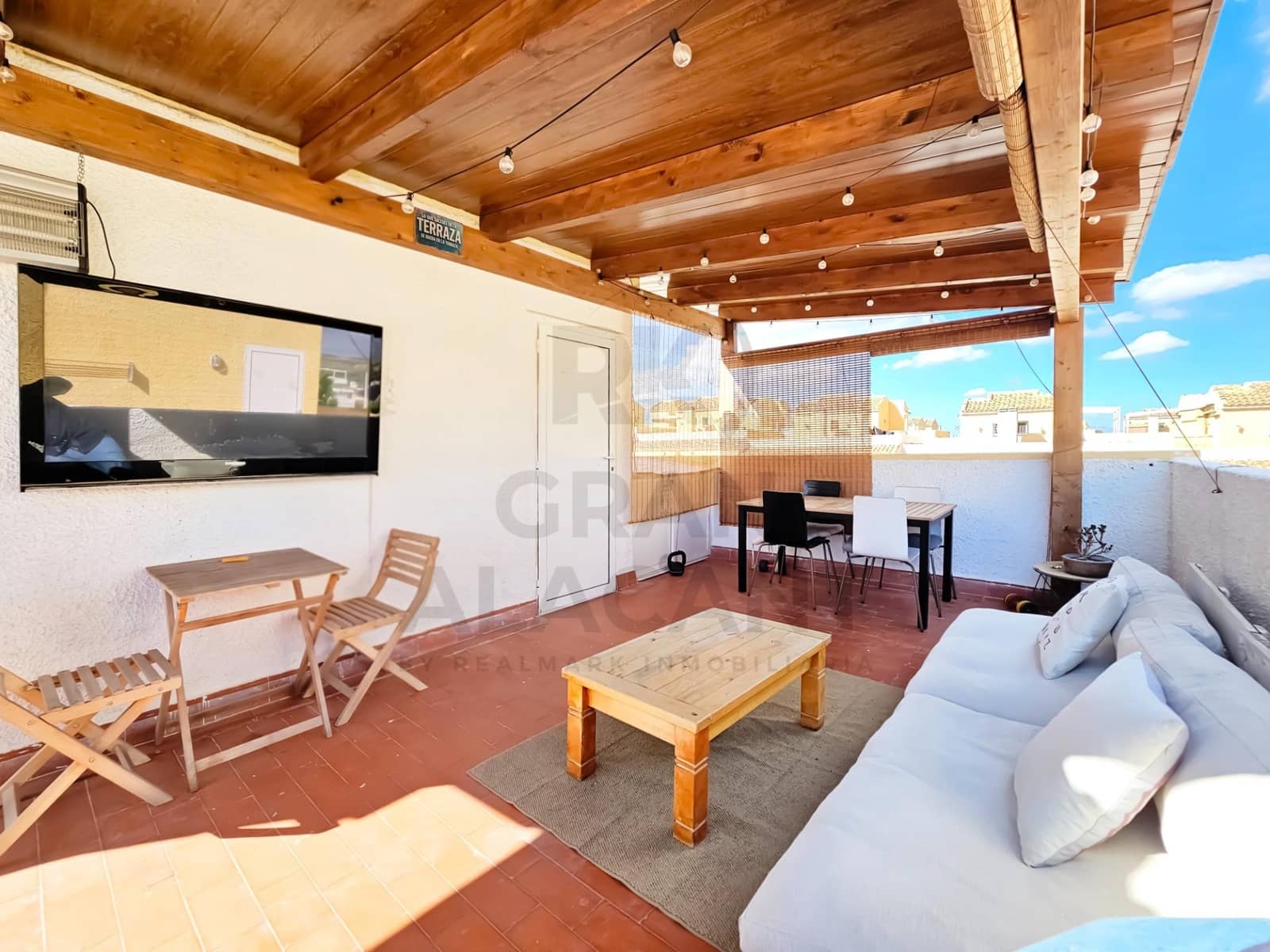 3 sovrum Radhus till salu i Gran Alacant med pool garage - 312 000 € (Ref: 10129592)