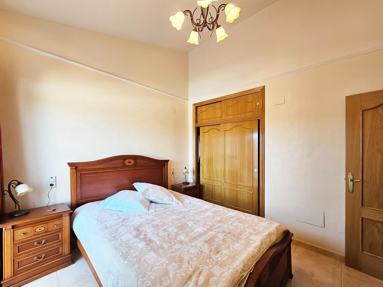 2 sypialnia Bungalow na sprzedaż w Gran Alacant z basenem garażem - 269 900 € (Ref: 10139780)