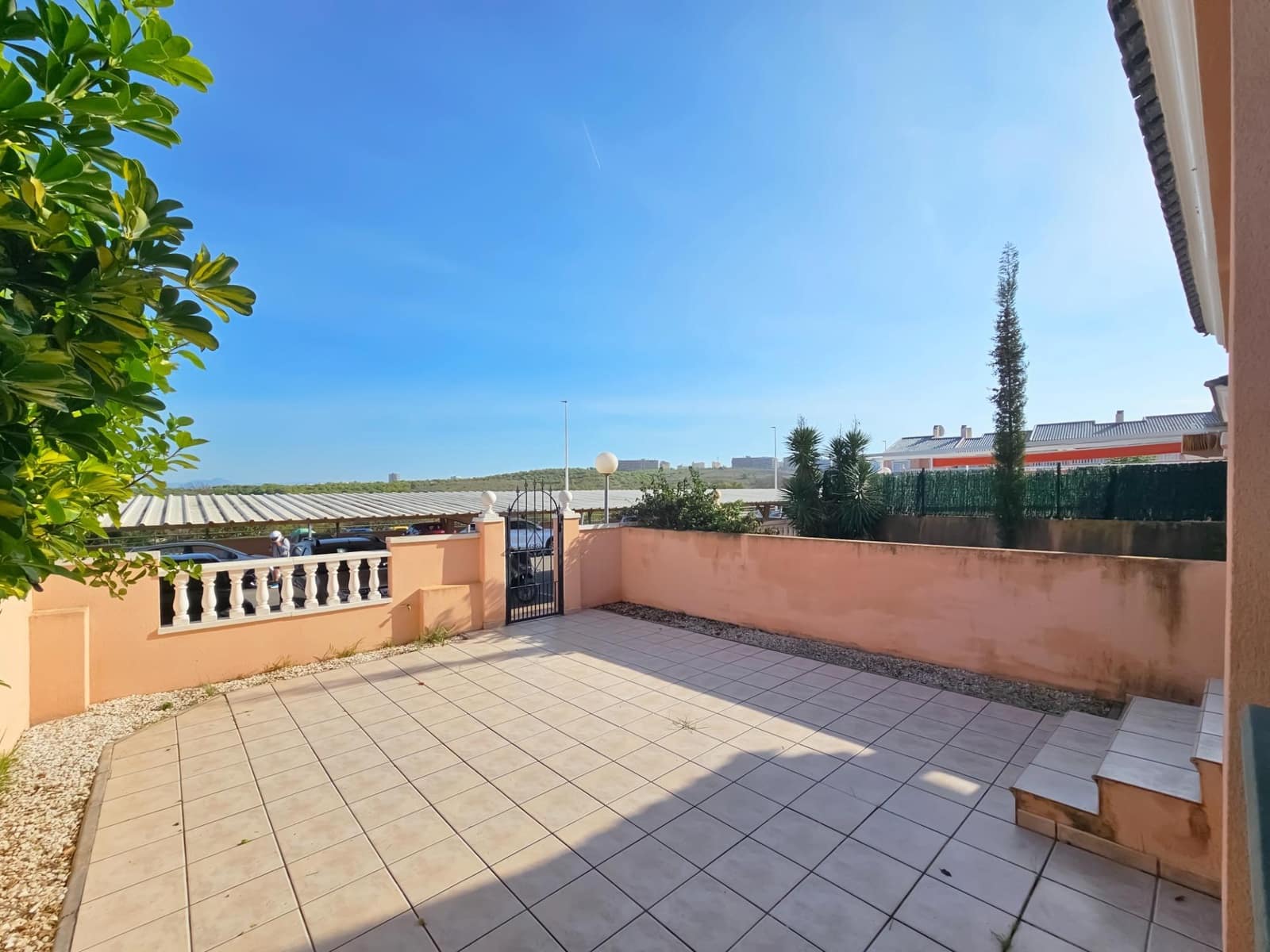 2 sypialnia Bungalow na sprzedaż w Gran Alacant z basenem garażem - 269 900 € (Ref: 10139780)