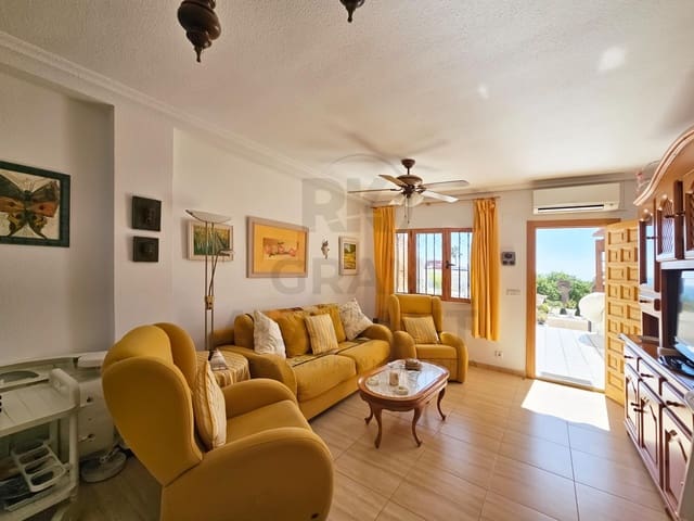2 makuuhuone Bungalow myytävänä paikassa Calas Santa Pola Este, Santa Pola mukana 
autotalli - 395 000 € (Ref: 10159778)