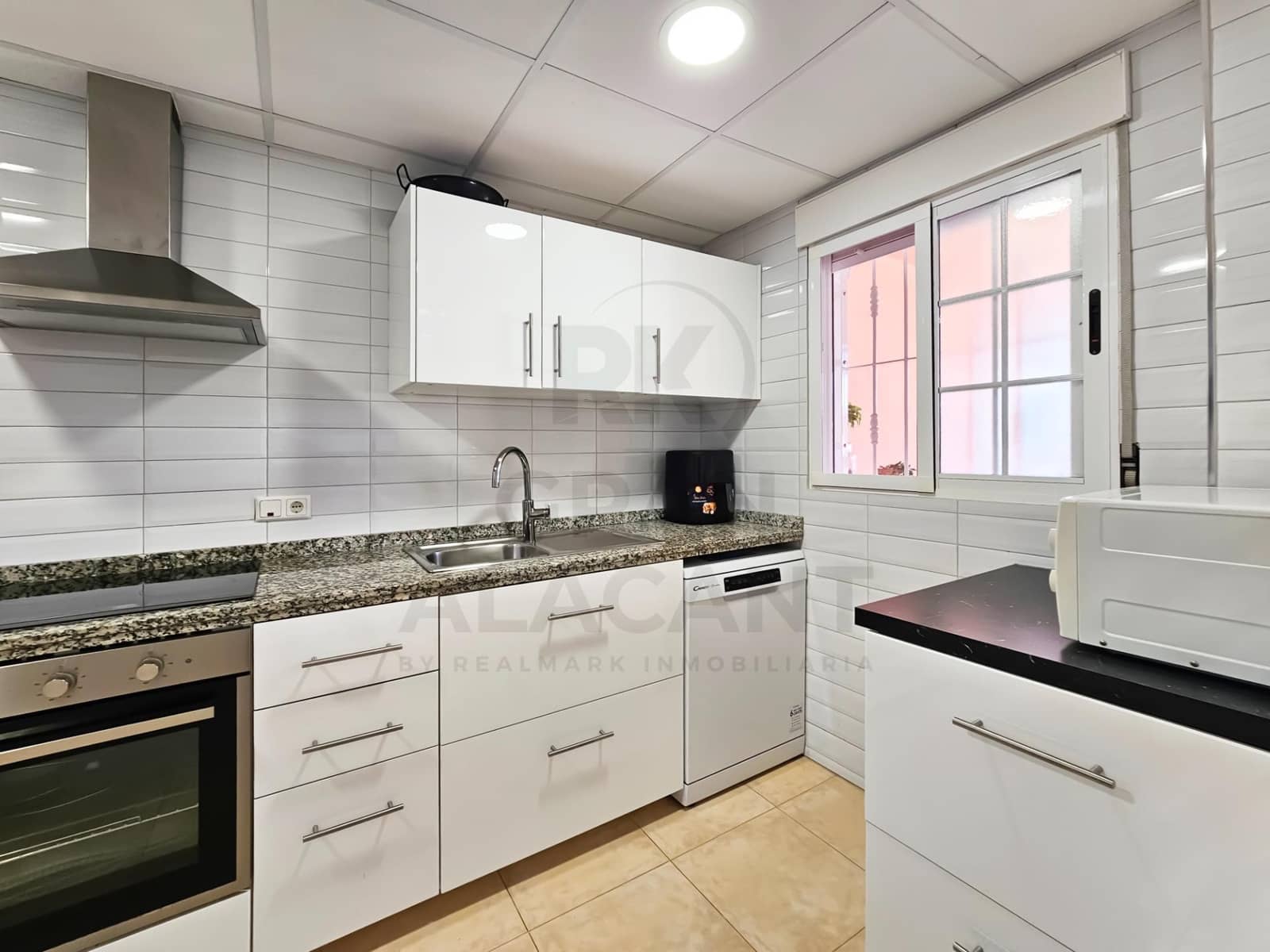 3 bedroom Bungalow for sale in Gran Alacant with pool - € 290,000 (Ref: 10165095)
