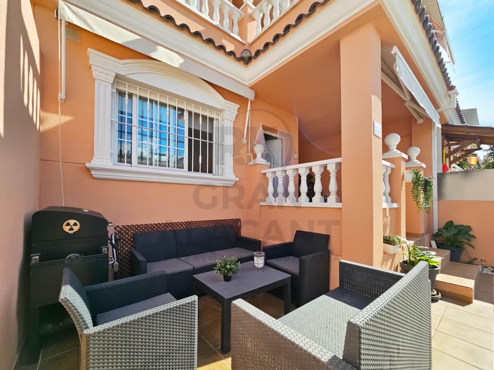 3 bedroom Bungalow for sale in Gran Alacant with pool - € 290,000 (Ref: 10165095)