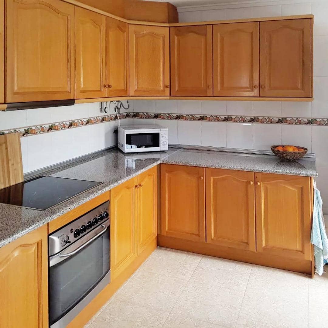 Chalet de 2 habitaciones en Gran Alacant en venta con piscina garaje - 399.000 € (Ref: 10174029)