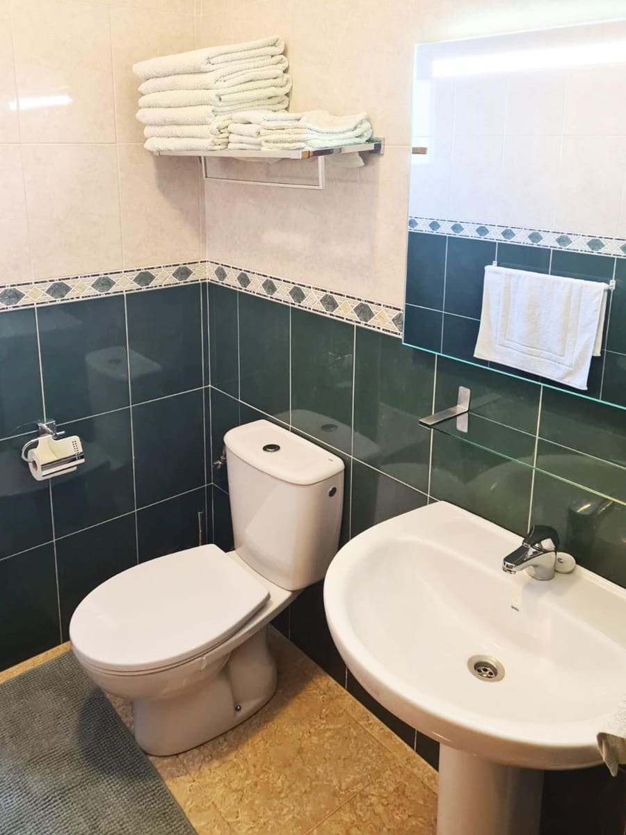 Chalet de 2 habitaciones en Gran Alacant en venta con piscina garaje - 399.000 € (Ref: 10174029)