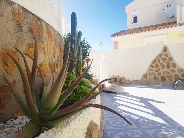 Chalet de 2 habitaciones en Monte y Mar, Santa Pola en venta con piscina garaje - 399.000 € (Ref: 10174029)