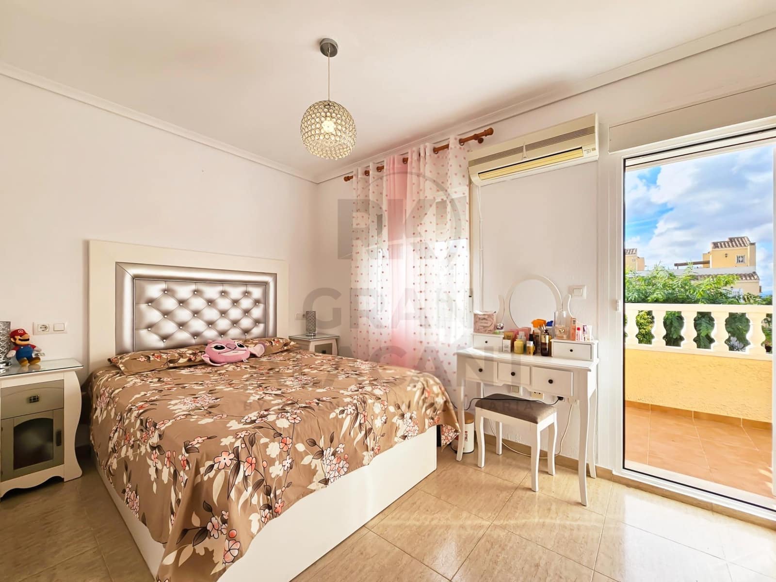 3 bedroom Bungalow for sale in Gran Alacant with pool - € 260,000 (Ref: 10182989)