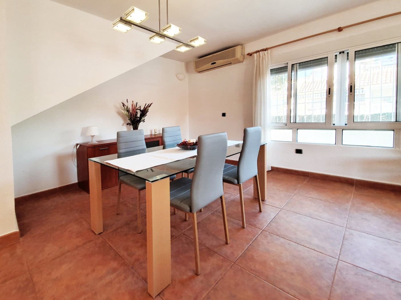 5 bedroom Villa for sale in Gran Alacant with pool - € 660,000 (Ref: 6172409)