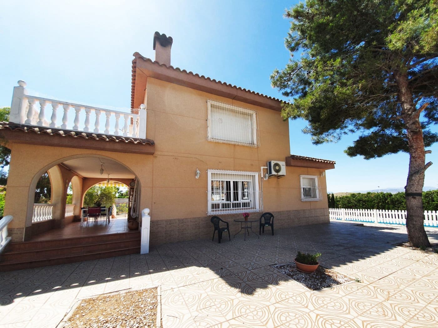 5 bedroom Villa for sale in Gran Alacant with pool - € 660,000 (Ref: 6172409)