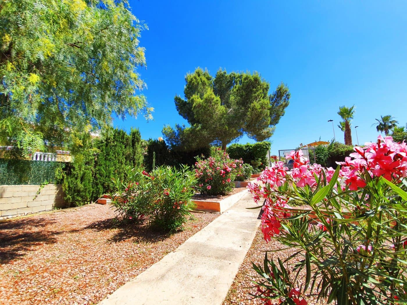 5 bedroom Villa for sale in Gran Alacant with pool - € 660,000 (Ref: 6172409)