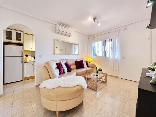 Bungalow de 2 habitaciones en Gran Alacant, Santa Pola en alquiler con piscina - 900 € (Ref: 7621811)